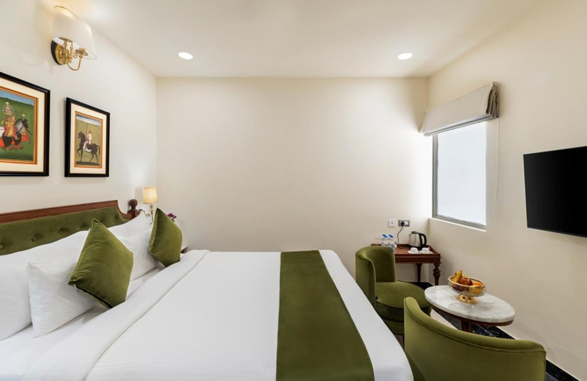 Chunda Haveli Hotel Udaipur Bagian luar foto